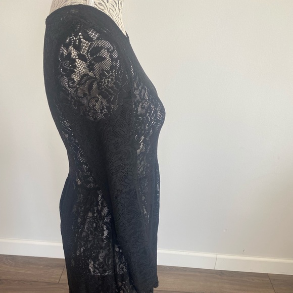 Lace high to low sheer summer midi dress - Picture 2 of 3